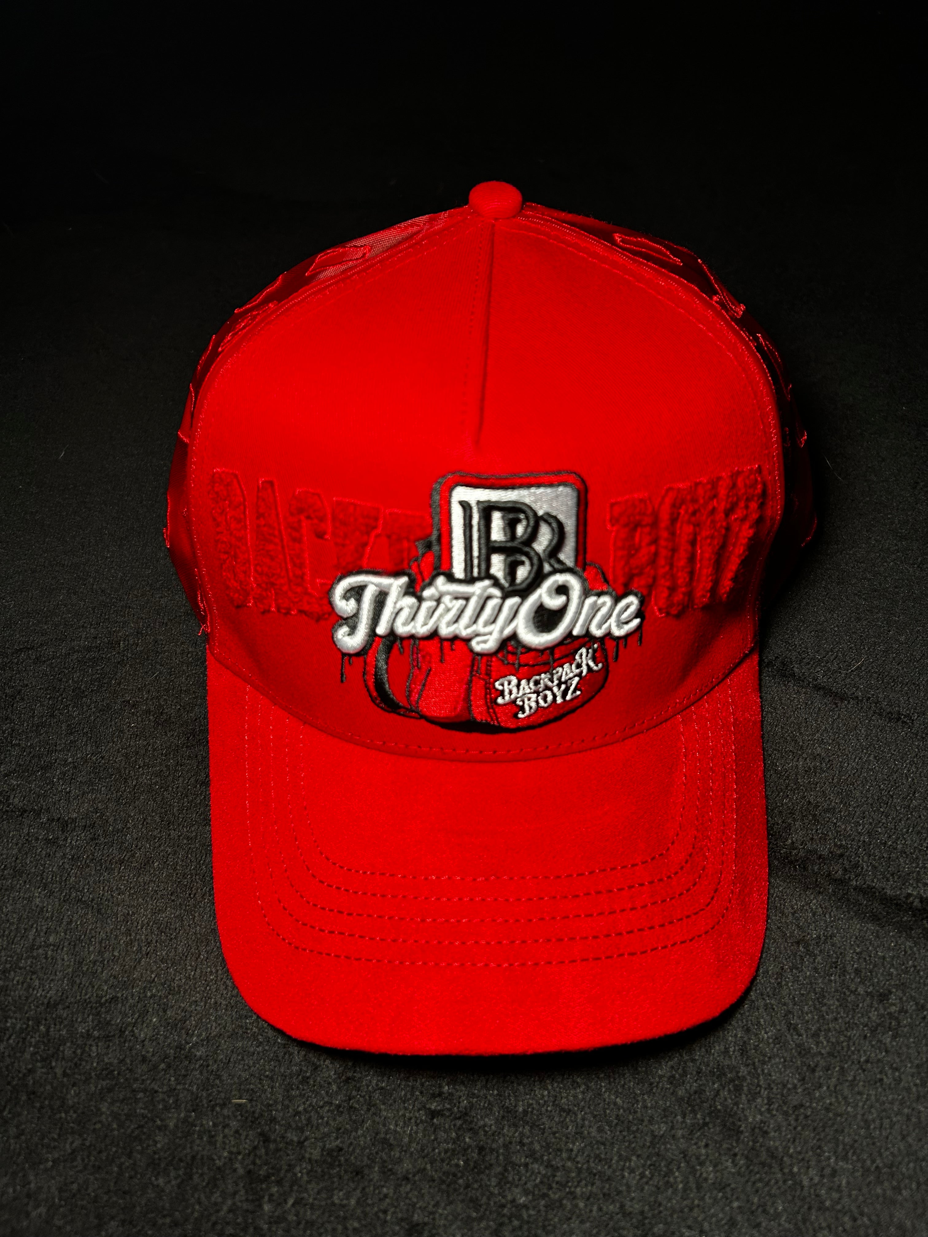 31 HATS LA MOCHILA