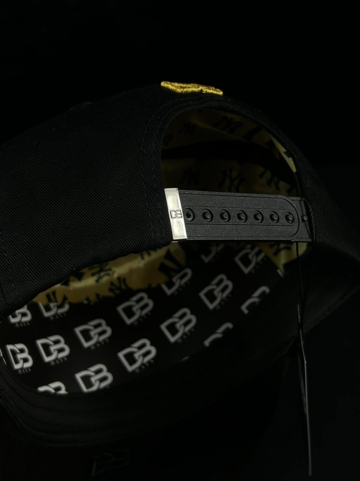 YANKEES GOLD