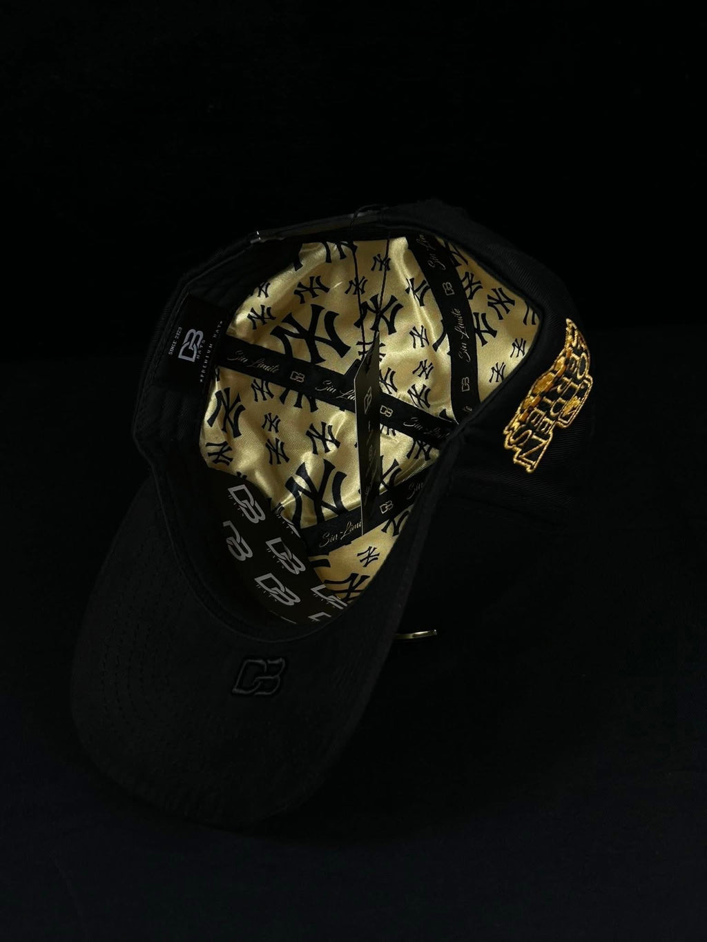 YANKEES GOLD